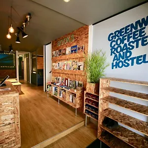 グリーンウッドホステル ゲストハウス 泉佐野市